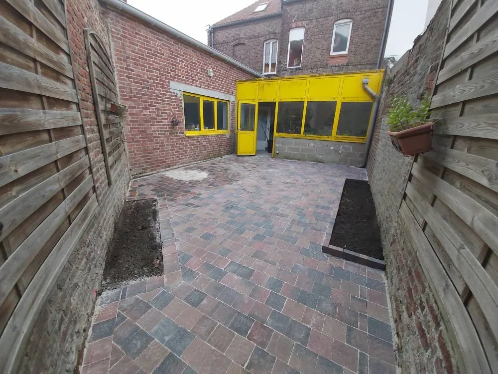 Pavage cour intérieure Douai — photo 1
