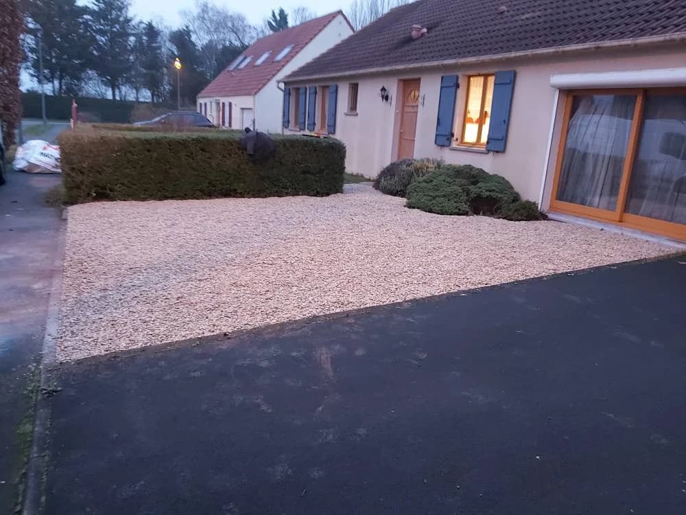 Minéralisation entrée de maison Douai — photo 1