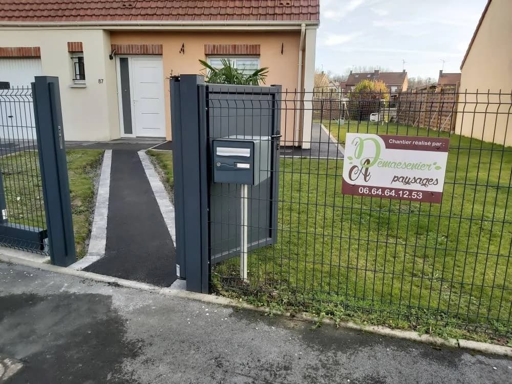 Création allée Enrobé Douai (59) — photo 1