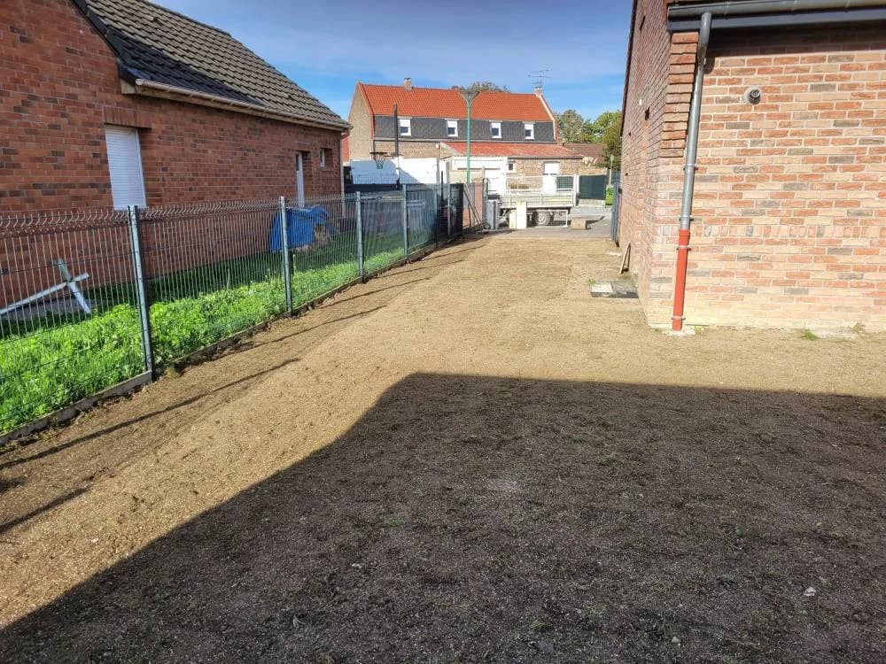 Engazonnement Douai (59) — photo 1