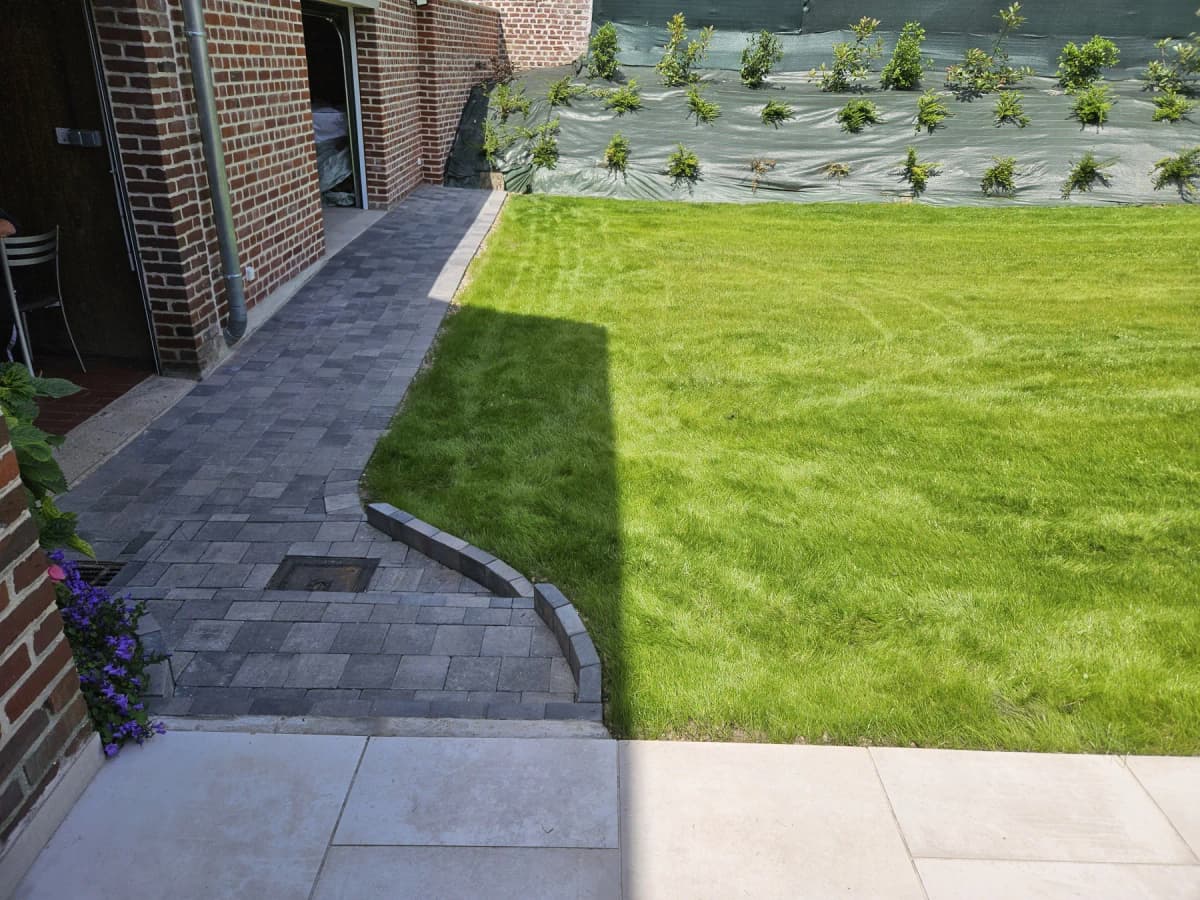 Terrasse en pavés 65 m² à Douai — photo 4