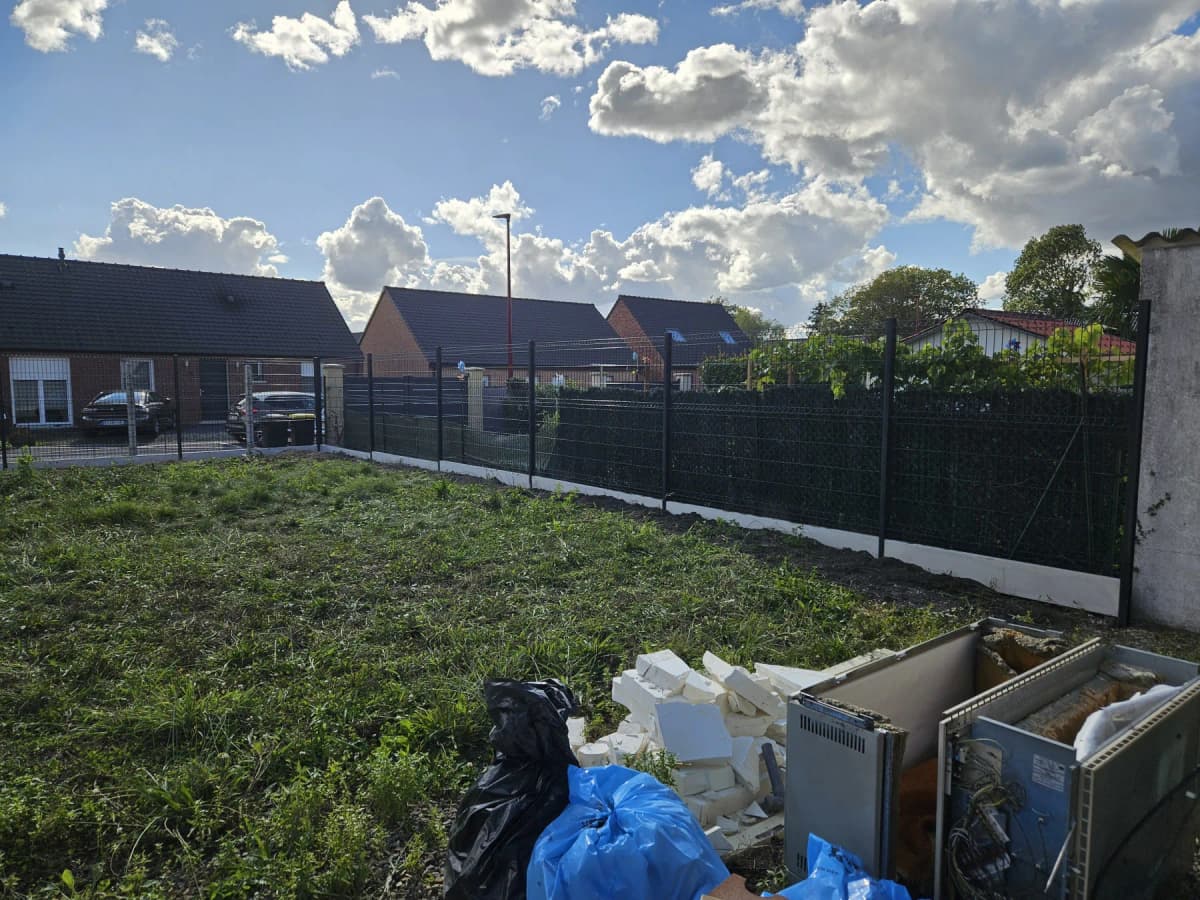 Engazonnement de terrain à Marquion : une pelouse durable et esthétique par Demaesenier Paysages — photo 5
