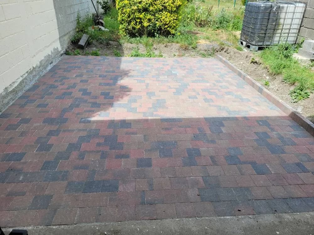 Création allée de garage et terrasse DOUAI